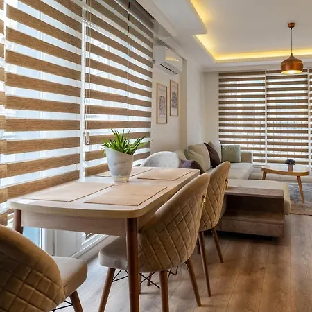 Luxury Scandinavian Design 2br Duplex Near Tomtom * 伊斯坦布尔
