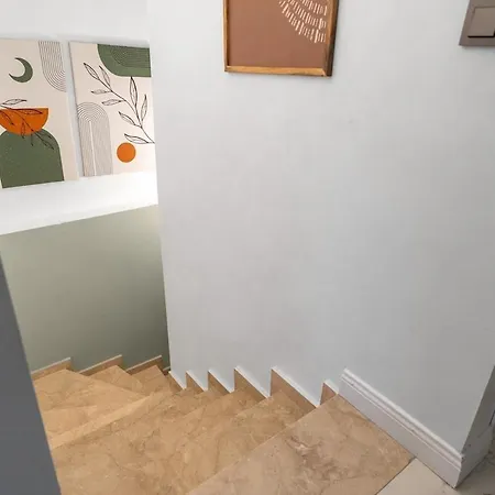 Apartment Luxury Scandinavian Design 2br Duplex Near Tomtom